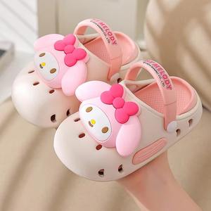 Venta al por mayor Kuromi niños verano zapatillas dibujos animados antideslizante transpirable sandalia niñas <span class=keywords><strong>playa</strong></span> zapato Anime Kitty bebé cueva zapato OEM - Product Image 4