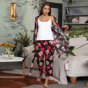 Ensemble de vêtements d'intérieur trois pièces pour femmes SMOOTH, robe florale, camisole unie et pantalon long, pyjama, vente en gros d'usine - Product Image 3