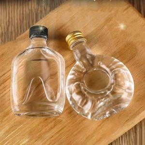 Mini bouteilles d'<span class=keywords><strong>alcool</strong></span> en verre de 50 ml <span class=keywords><strong>sans</strong></span> couvercle en verre Petites bouteilles d'<span class=keywords><strong>alcool</strong></span> en verre Mini bouteilles de vin de 1.7 oz réutilisables - Product Image 3