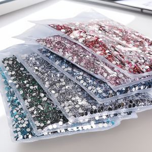 เคสโทรศัพท์มือถือเรซิ่นแบบแบนลายหมีดุร้าย ดีไซน์ 3 มิติ ชุบเคลือบลายประดับเพชร ขายดีข้ามประเทศ เป็นมิตรกับสิ่งแวดล้อม - Product Image 5