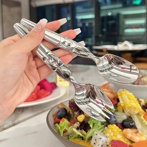 Cuchara y tenedor de acero inoxidable para niños, tenedor para fruta, tenedor creativo con diseño de oso de dibujos animados, cuchara para comer, cuchara pequeña para bebé, cuchara para sopa - Product Image 3
