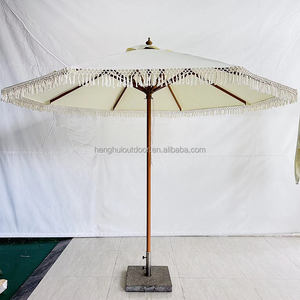 Gran oferta, sombrilla para exteriores, marco de aluminio, sombrillas para <span class=keywords><strong>Patio</strong></span>, gran ventilación, manivela inclinable, sombrilla de jardín con borde festoneado con flecos - Product Image 4