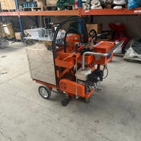 Machine de marquage routier thermoplastique tout-en-un autopropulsée