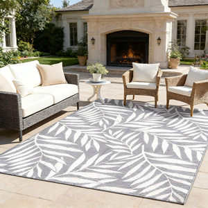 Tapis de patio extérieur réversible en paille plastique tressée en PP recyclé - Product Image 1