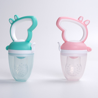 Nieuw Ontwerp 3 In 1 Niet Nodig Squeeze Tepel Warmer Natuurlijk Rubber Siliconen Voedsel Knuffel Baby Fopspeen Fruit Feeder