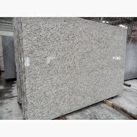Dalle de granit blanc rose poli à taches claires pour comptoir de cuisine, meuble-lavabo, revêtement mural, projets de villas et d'hôtels