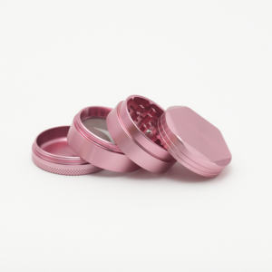 Cannacoast personnalisé imprimé 50mm 63mm 65mm métal fleur broyeur d'herbes 3 pouces magnétique en alliage de zinc manuel broyeur de tabac - Product Image 4