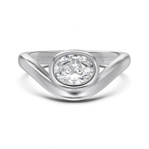 Bague de promesse de mariage Dylam en argent S925 de haute qualité, surface brossée incurvée, forme ovale, diamant, topaze, zircone 5A - Product Image 1