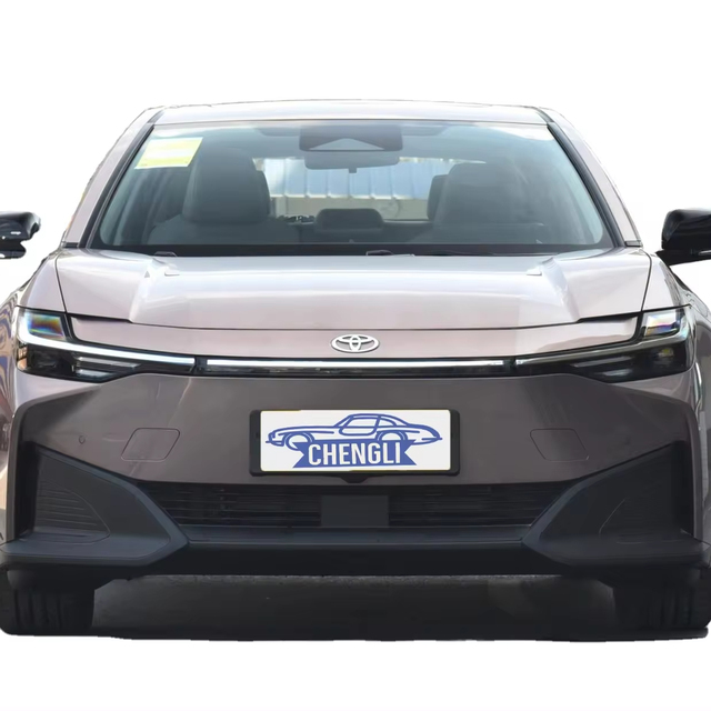 2025 Toyot-a-1 BZ3 R18 Left Steering Two-Wheel Electric Vehicle New Energy Car Automatic Charging Station FWD Euro VI Leather