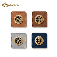 Étiquettes en cuir personnalisées Jinyi, badges métalliques, bord cousu, fabricant OEM ODM, patchs en cuir carrés à coudre pour marques de hijabs