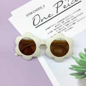 ホットセールかわいいカラフルなサンフラワーキッズサングラス - Product Image 5