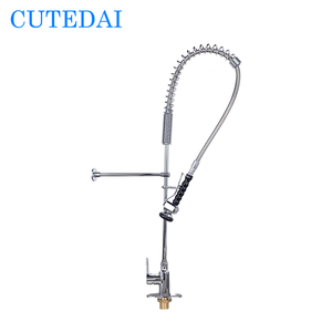 Robinet commercial en laiton chromé à montage sur plan avec douchette extractible et raccord de <span class=keywords><strong>plomberie</strong></span> pour restaurants et hôtels - Product Image 1