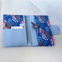 Pochette en tissu portable personnalisée pour livres de poche Kindle Couverture réutilisable avec sac à stylo pour le voyage pour les amateurs de livres