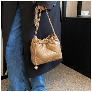 Niche Fashion Bags Factory Minimalist Diamond Lattice Crossbody Shoulder Bag Borsa Donna New Trendy Bucket Bag para mujeres Ladies - Product Image 5