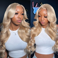 Perruque 13x4 HD transparente, cheveux vierges alignés, blond miel, ondulée, haute qualité