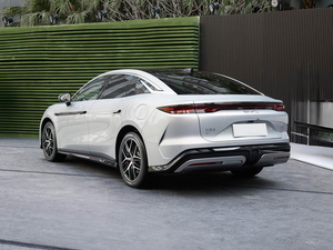 BYD <span class=keywords><strong>Han</strong></span> L EV 2025 701KM LiDAR 5 Posti RWD Berlina Elettrica di Lusso Nuova e Usata per Esportazione NIO ET5T Model <span class=keywords><strong>S</strong></span> Seal 07 EV - Product Image 4