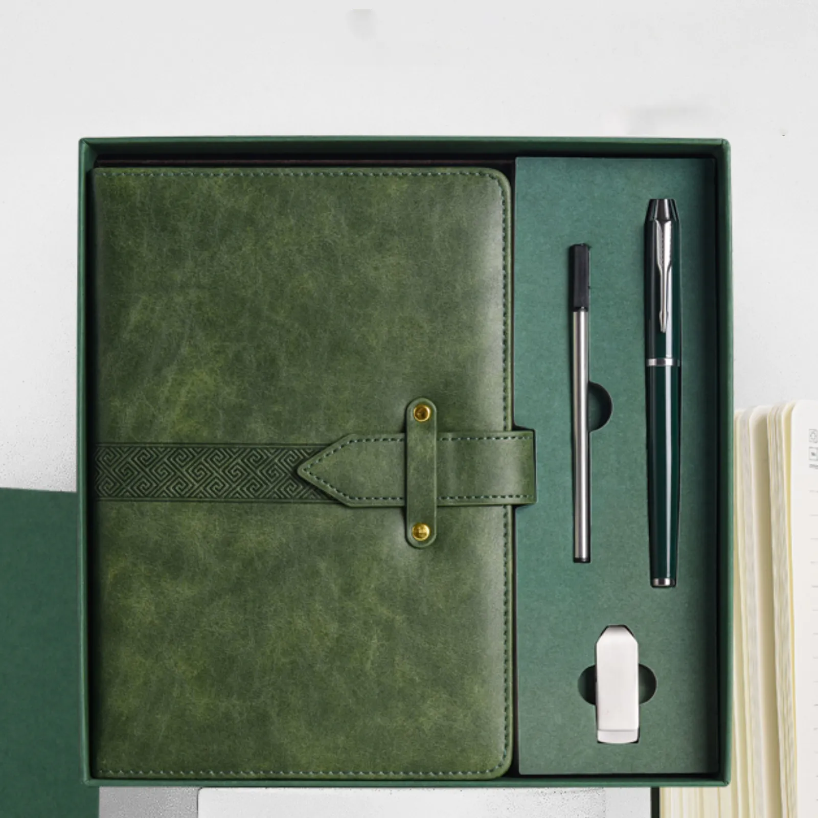 A5 in pelle Notebook Planner Logo personalizzato taccuino Business e penna Set regalo all'ingrosso per regali promozionali