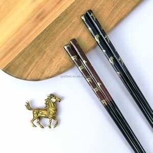 Ensemble de baguettes japonaises de la série Golden Horse, cadeaux d'affaires, haute qualité, 2 paires, porte-baguettes Golden Horse, bois écologique, métal - Product Image 5