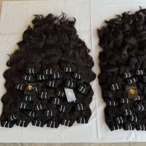 Venta al por mayor de pelo de visón virgen camboyano cutícula alineada paquetes de tejido extensiones de cabello humano indio crudo - Product Image 1