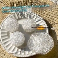 Le populaire jouet en ligne Moonlight White Noisy Ball Maker est un petit jouet pour soulager le stress et déstresser.