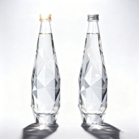 Conception d'usine OEM 350ml 500ml 750ml Verre Vin Liqueur Bouteille Verre Brandy Gin Rhum Tequila Vodka Spiritueux Bouteille avec bouchon à vis