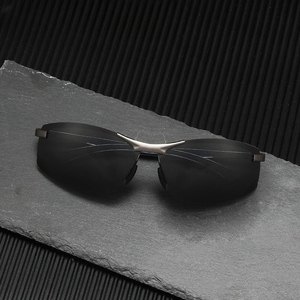 แว่นกันแดดโพลาไรซ์แมกนีเซียมอะลูมิเนียมสำหรับผู้ชายแว่นกันแดดโพลาไรซ์2025การประมวลผลแบบย้อนยุคออกแบบได้ตามต้องการ - Product Image 2