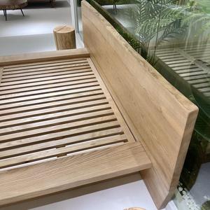 Двуспальная кровать из массива белого ясеня с большим изголовьем - Product Image 2