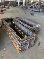 Moule en acier pour mur de soutènement en béton préfabriqué, type Lego, robuste, pour blocs emboîtables, coffrage modulaire empilable pour construction de barrières