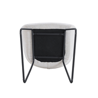 Chaise de salle à manger en velours de tissu de cuisine à mi-dossier de conception nordique Simple pour la salle à manger avec des pieds en métal noir