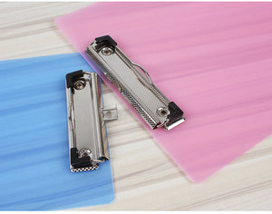 Popolare prodotto personalizzato stampato A4 <span class=keywords><strong>appunti</strong></span> di plastica, clip di bordo in metallo, PP <span class=keywords><strong>appunti</strong></span> a4 - Product Image 2