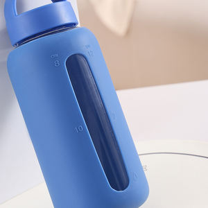 كوب زجاجي شفاف عالي البوروسيليكات آمن للاستخدام في الميكروويف وغسالة الأطباق مع غطاء سيليكون محمول للاستخدام الخارجي - Product Image 4