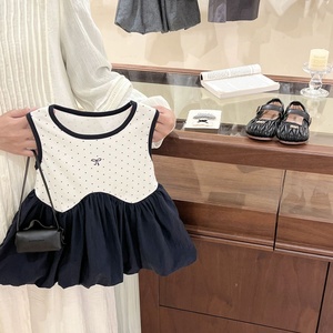 Vestido de Verano sin Mangas con Estampado de Lunares y Dobladillo Abullonado para Niñas, Estilo Coreano, Informal, para Uso Diario - Product Image 1