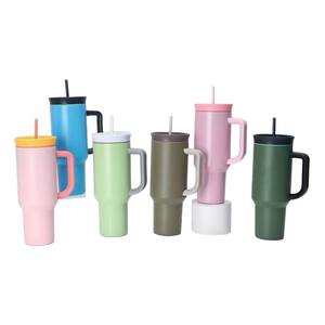 Nouveau pour 40oz poignée en acier inoxydable gobelet classique isolé sous vide 6-12 heures Performance <span class=keywords><strong>thermique</strong></span> paille emballage personnalisé <span class=keywords><strong>voiture</strong></span> - Product Image 5