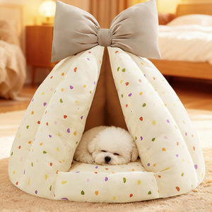 Lit pour chien semi-fermé avec nœud, jolie maisonnette pour petits chiens et chats, nid douillet pour l'hiver - Product Image 1