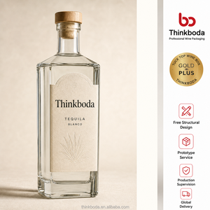 Botella de Vidrio Transparente Cuadrada Apilable con Tapa de Madera para <span class=keywords><strong>Tequila</strong></span>, Ideal para Envíos de Productos de Comercio Electrónico - Product Image 1