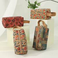 Sac cosmétique rectangulaire en liège écologique à fleurs créatives vintage Trousse de toilette de voyage personnalisée Trousse de maquillage portable