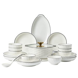 Nuevo Juego de Vajilla de Cerámica de Estilo Nórdico de Lujo con Bordes Dorados, Plato para Comida Occidental, Plato para Bistec, Tazón para Fruta y Ensalada, Vajilla para el Hogar - Product Image 6