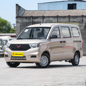 Wuling Hongguang V 2026, Minivan de Pasajeros, 7 Asientos, 1.5L, 6MT, Volante a la Izquierda, Vehículo de Gasolina con Aire Acondicionado - Product Image 1