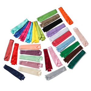 Collezione di Sciarpe Sottili <span class=keywords><strong>in</strong></span> <span class=keywords><strong>Seta</strong></span> con 12 Segni Zodiacali Personalizzati all'Ingrosso per Accessori Moda Donna e Decorazioni per Borse - Product Image 3