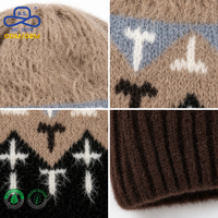 Bonnet en tricot brossé et duveteux, motif Fair Isle jacquard, bordure zigzag, revers côtelé croisé, style festif confortable, fournisseur ODM OEM