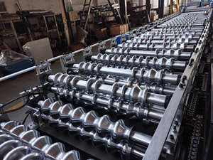 Petit pain de tuile de vague de double couche de rendement élevé de BN formant la machine avec l'empilement automatique <span class=keywords><strong>pour</strong></span> la production de feuille de toiture - Product Image 6