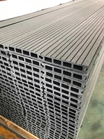 Couverture de terrasse en bois écologique Wpc Decks Flooring Wood Plastic Composite Patio Deck