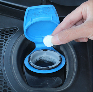 QY solide verre eau feuille effervescente voiture <span class=keywords><strong>essuie</strong></span>-<span class=keywords><strong>glace</strong></span> fin été <span class=keywords><strong>essuie</strong></span>-<span class=keywords><strong>glace</strong></span> eau super concentré <span class=keywords><strong>liquide</strong></span> nettoyant pour toutes les saisons - Product Image 4