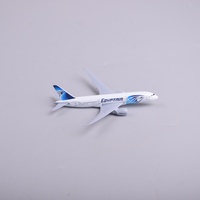 Modèle d'avion en métal moulé sous pression Egypt Air 777 de 16 cm avec train d'atterrissage, échelle 1:5, en zinc, pour garçons, jouet modèle d'avion