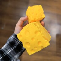 Jouet anti-stress extra-large en forme de fromage, carré de 11 cm, modèle Zero Sixty-eight, en caoutchouc, vente en gros