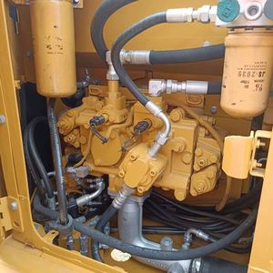 รถขุดมือสองคุณภาพสูง Caterpillar 312D รุ่นปี 2016 ยี่ห้อดัง อะไหล่หลัก ปั๊ม มอเตอร์ เกียร์ PLC น้ำหนัก 12 ตัน บุ้งกี๋ขนาด 1 เมตร กำลัง 125 กิโลวัตต์ - Product Image 6