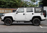 Véhicule tout-terrain chinois pas cher 2024 2025 4x4 Beijing Bj40 Baic Essence Autos Baic Bj40 Plus Bj 40 Voitures SUV neuves et d'occasion à vendre