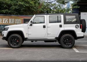 Vehículo Todoterreno Chino Barato 2024 2025 4x4 Beijing Bj40 Baic Gasolina Autos Baic Bj40 Plus Bj 40 Usados Nuevos SUV en Venta - Product Image 3