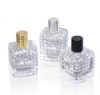 Flacon de parfum en verre de luxe avec bouchon 50ml 100ml, flacon de parfum vide personnalisé pour l'emballage de parfums en gros