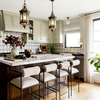 Meuble de cuisine modulaire de luxe moderne en acier inoxydable laqué noir et blanc avec crédence, robinet, évier personnalisé et tiroirs coulissants
